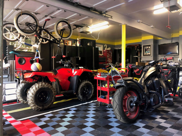 FreeFlow garage with toys