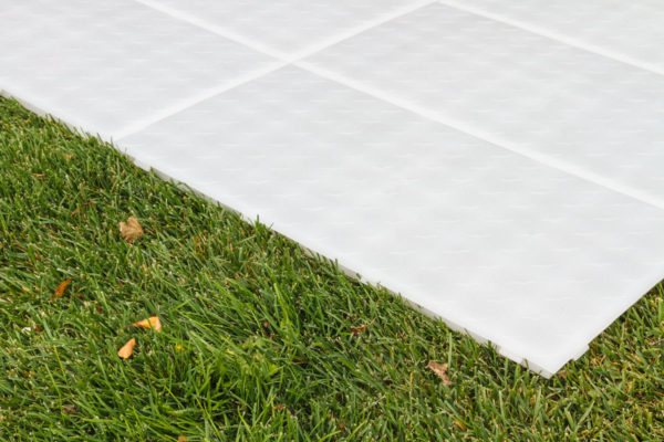 fastdeck 2 on grass