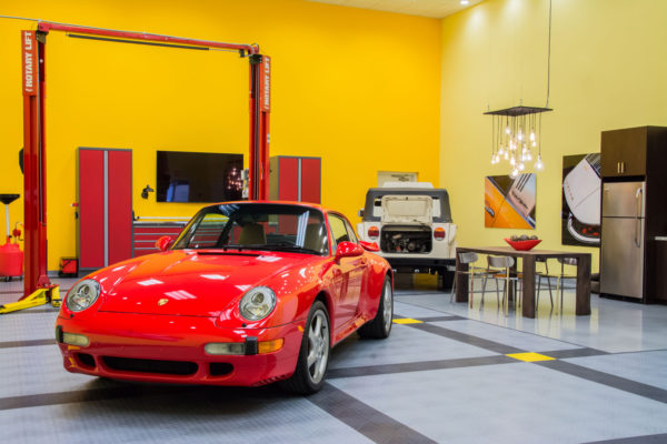 porsche and vw thing on circletrac