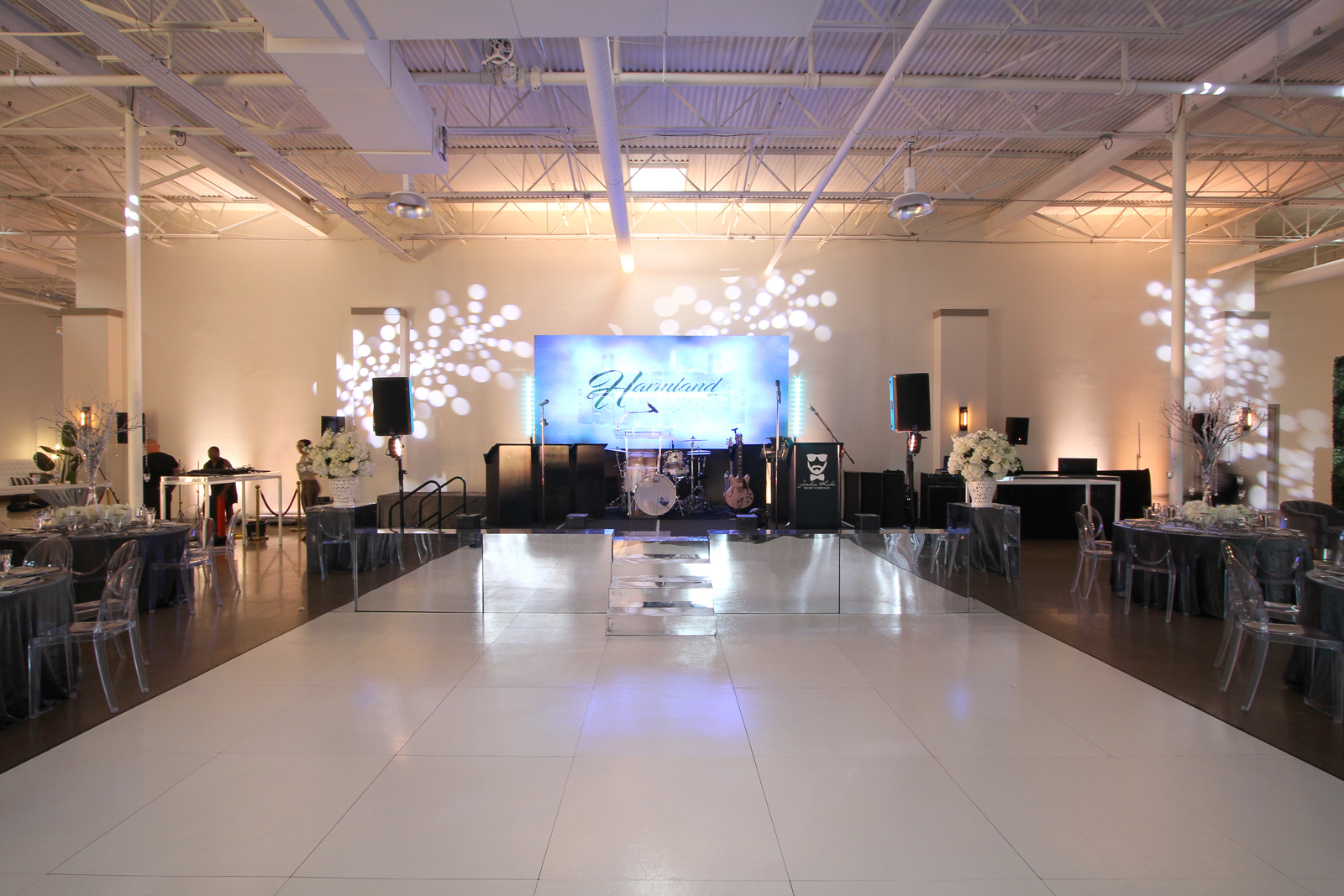 White Slate Plus SnapLock Dance Floor in venue with band